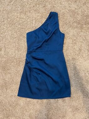 Lulus dress